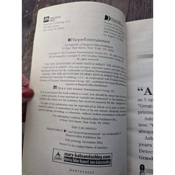 Vintage 90s The New Adventures of Mary-Kate & Ashley the Case of the Candy Cane - Picture 4 of 8